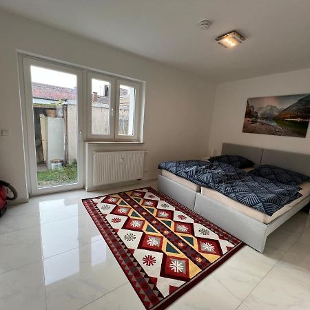 Wunderschoene Unterkunft Mit Terrasse - 24H7T Checkin Karlsruhe Exterior foto